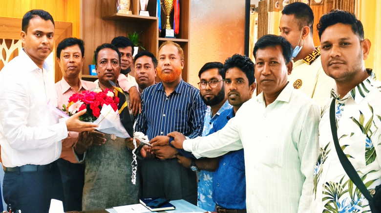 আনোয়ারায় নবনিযুক্ত ইউএনও’র সাথে পল্লী চিকিৎসক অ্যাসোসিয়েশনের সৌজন্য সাক্ষাৎ