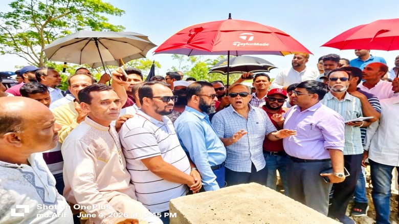 উপকূল রক্ষার কাজে অনিয়ম সহ্য হবে না, ঠিকাদারকে কঠোর হুঁশিয়ারি এমপি নিজামের