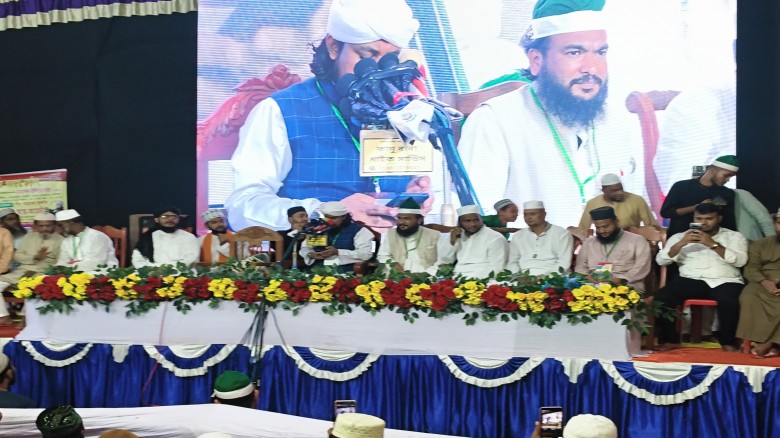 আনোয়ারার ওষখাইন দরবারে শোহাদায়ে কারবালা মাহফিল অনুষ্ঠিত
