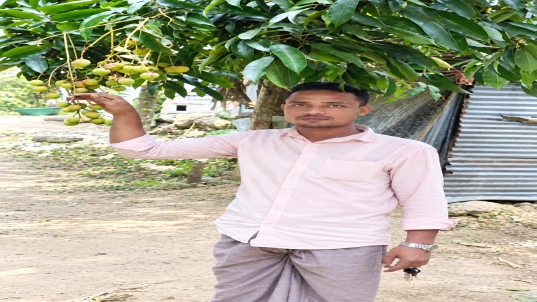 ক্যানসারে মৃত্যুর প্রহর গুনছেন শহীদুল, বাবাকে বাঁচাতে তিন সন্তানের আকুতি