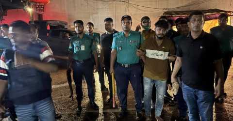 চট্টগ্রামে পুলিশ হামলার প্রধান আসামি শাকিল গ্রেফতার